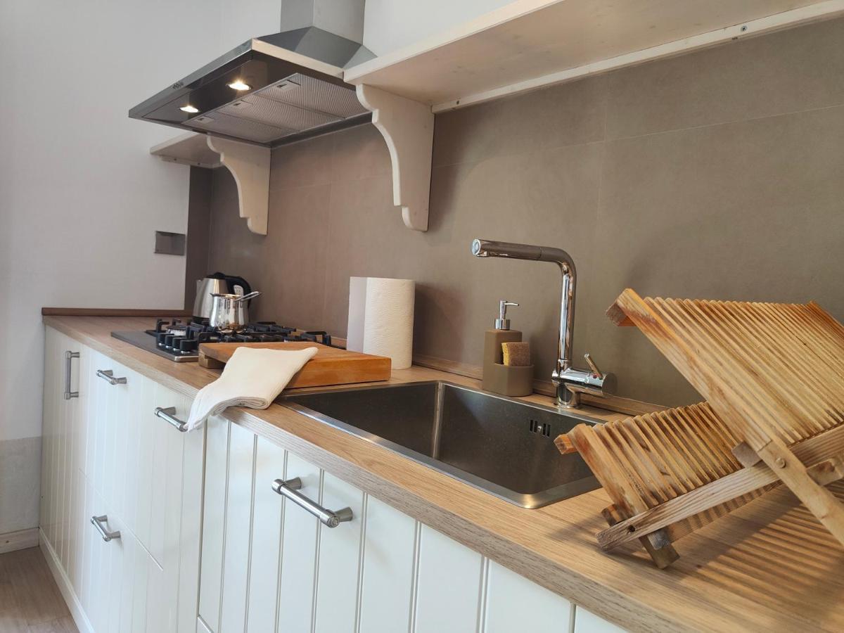 Il Cortiletto - Suites & Apartments Пистойя Экстерьер фото