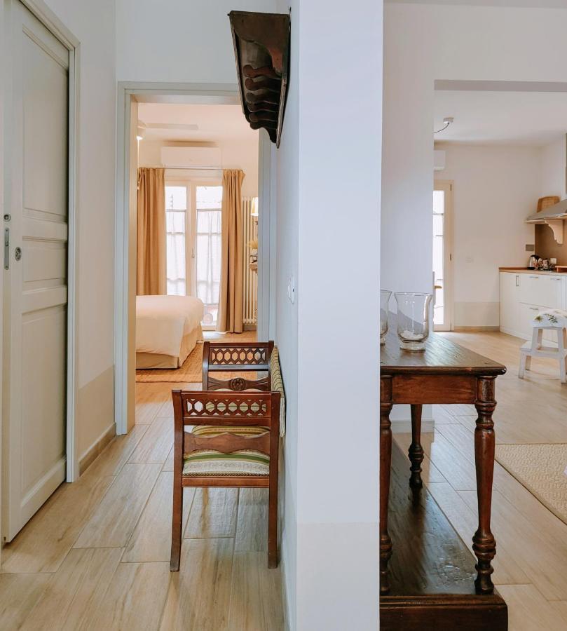 Il Cortiletto - Suites & Apartments Пистойя Экстерьер фото